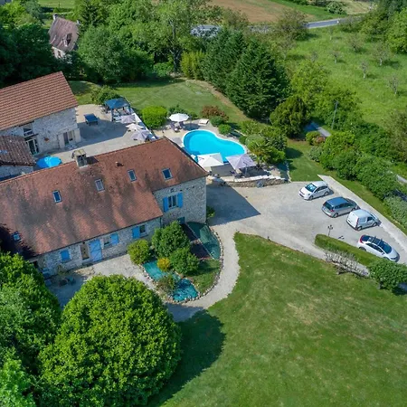 Hostcare - Domaine Des Pierres Blanches - La Salamandre Hébergement de vacances Carlux
