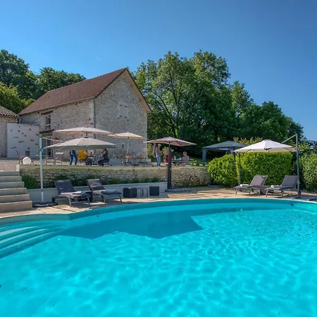 Hostcare - Domaine Des Pierres Blanches - La Salamandre *